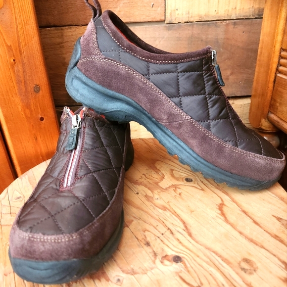 Lands' End Shoes - LANDS END WEATHERFIELD BROWN QUILTED HIKING ZIP UP SHOE- WOMENS SZ 9